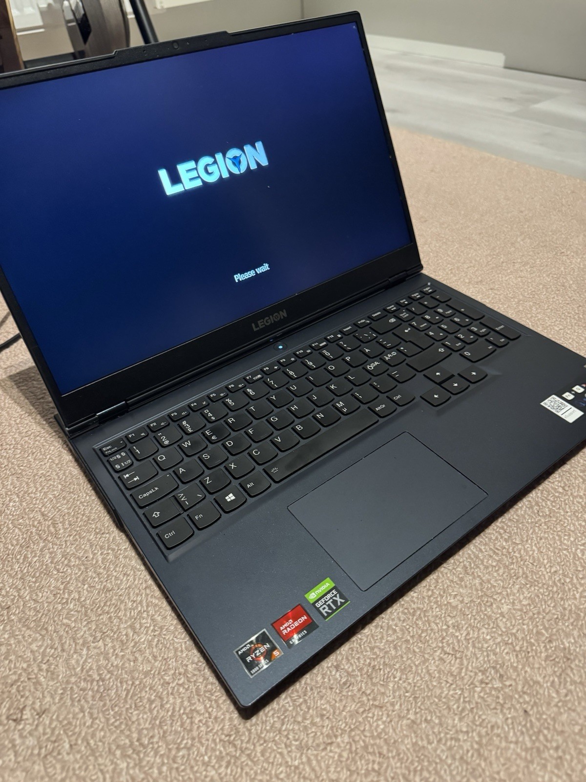 Lenovo Legion 5 15ACH6H Laptop RTX 3060 AMD Ryzen 5 5600h 16GB RAM 512GB SSD