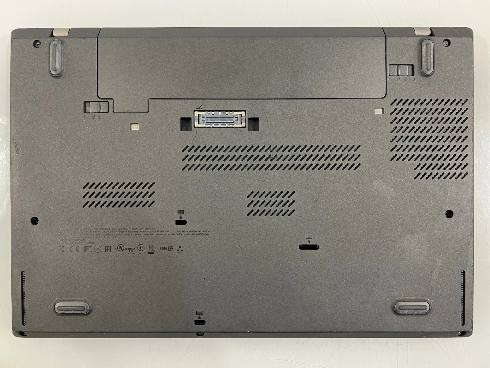Lenovo Thinkpad T450 i3-5010U @ 2.1Ghz 8GB RAM NO OS/BATTERY/HDD/SSD.