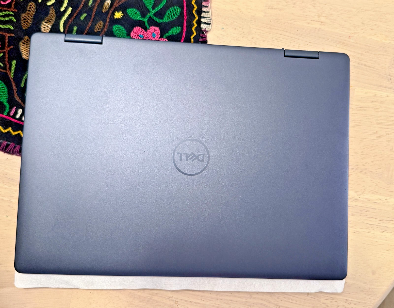 Dell Inspiron 14″ (512GB SSD, AMD Ryzen 5 7000 Series, 4.50 GHz, 8GB)…