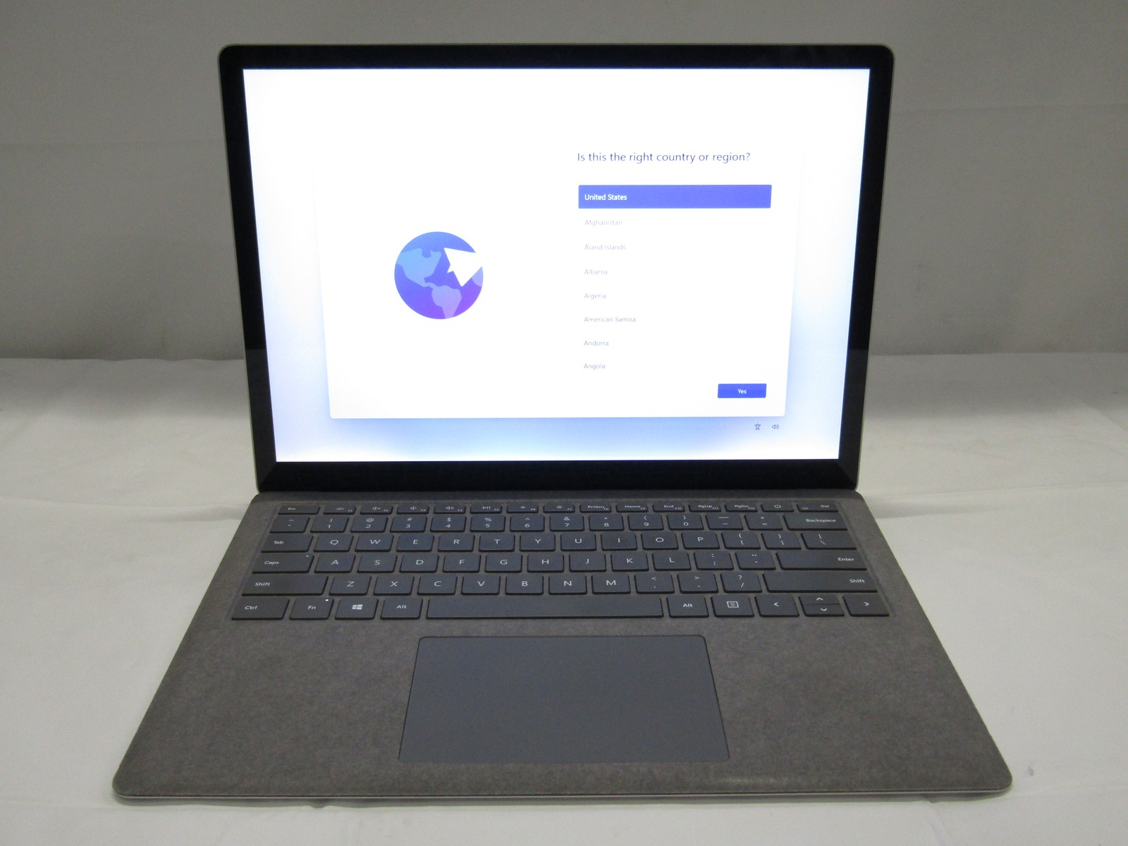 Microsoft Surface Laptop 4 2.60GHz i5-1145G7 8GB RAM 256GB SSD 13.5″ Win 11 C
