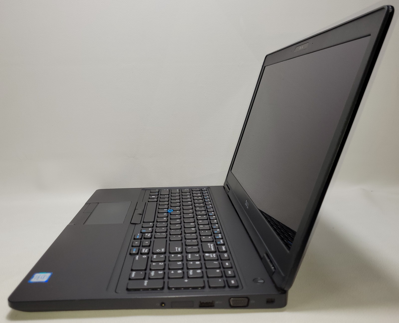 Dell Precision 3530 i7-8750H 8GB RAM 256GB SSD NO ADAPTER (UID TE12ACBF0E)