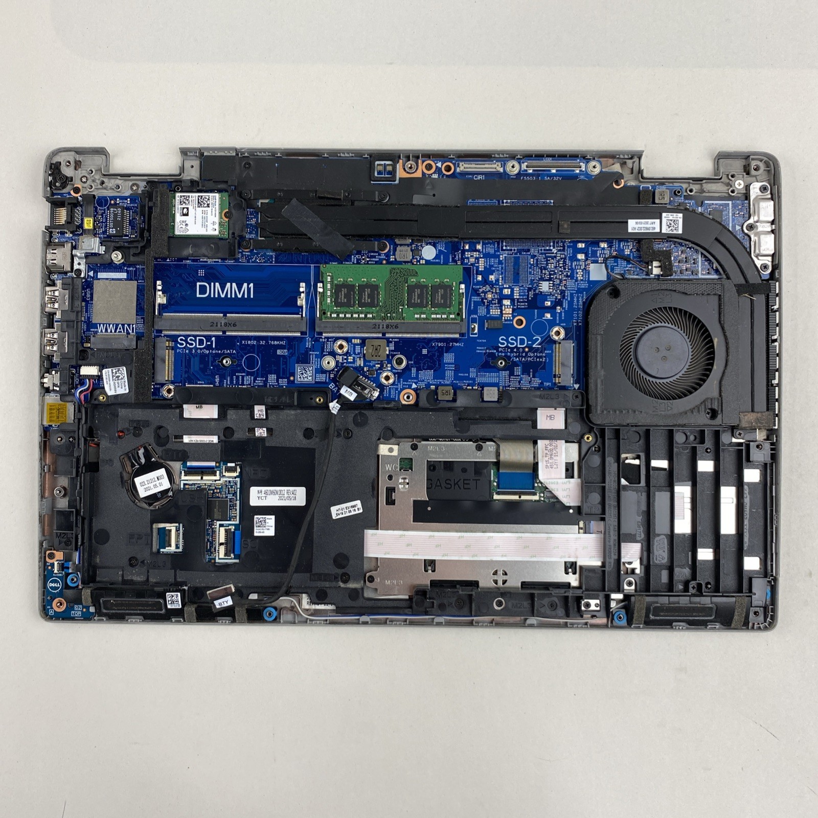 Dell Latitude 5520 i7-1185G7 3.00GHz 16GB RAM No Battery No HDD No OS No Screen