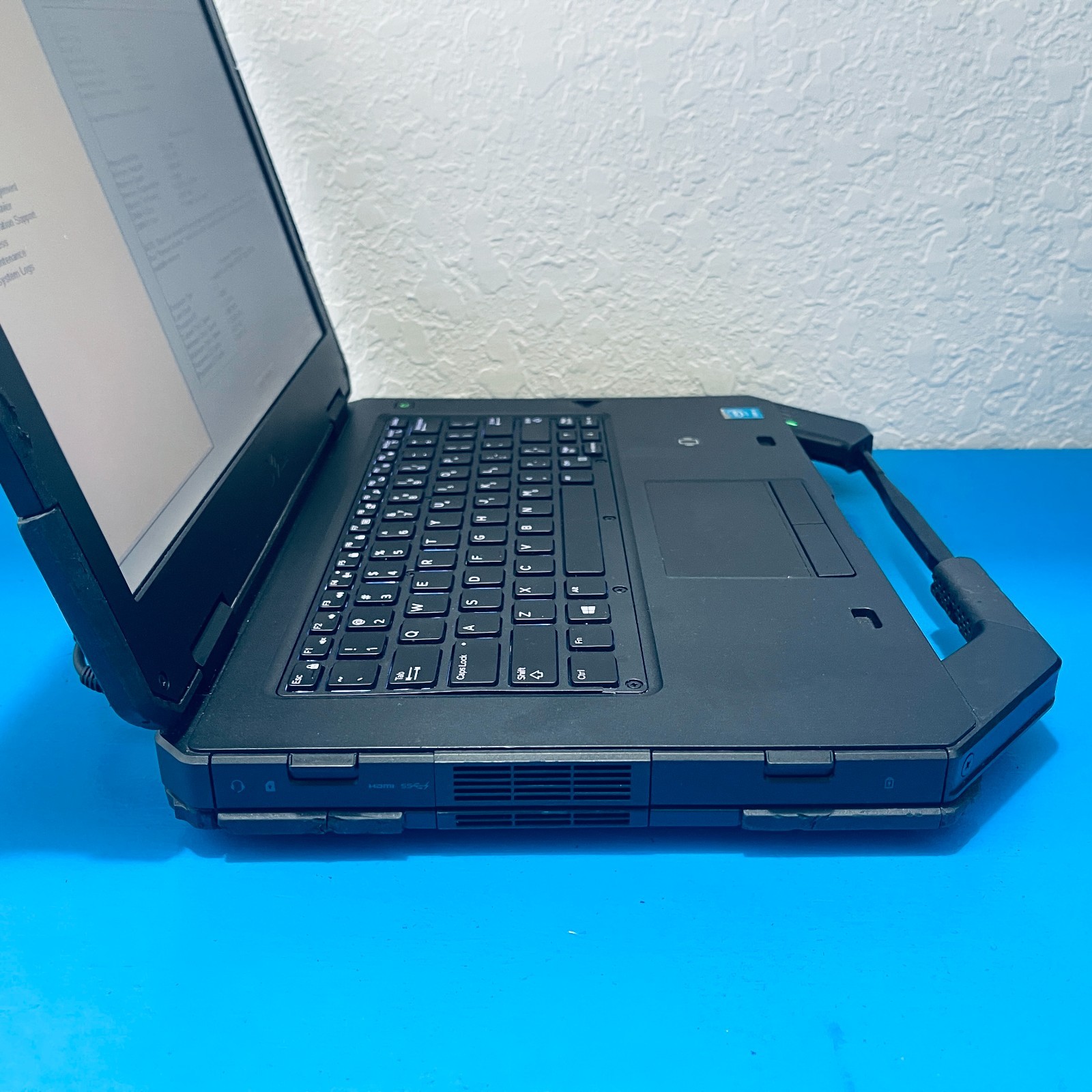 *READ* Dell Latitude 14 Rugged 5404/ i5-4310u 2.0GHz / 8GB / No Drive / 4G LTE