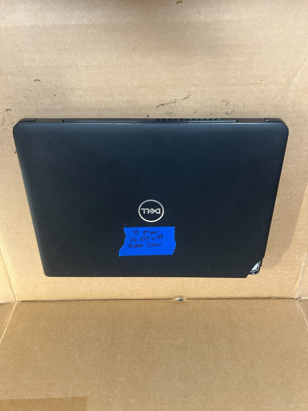 DELL LATITUDE 3400 FOR PARTS I5 8TH GEN No RAM or HD Broken Screen