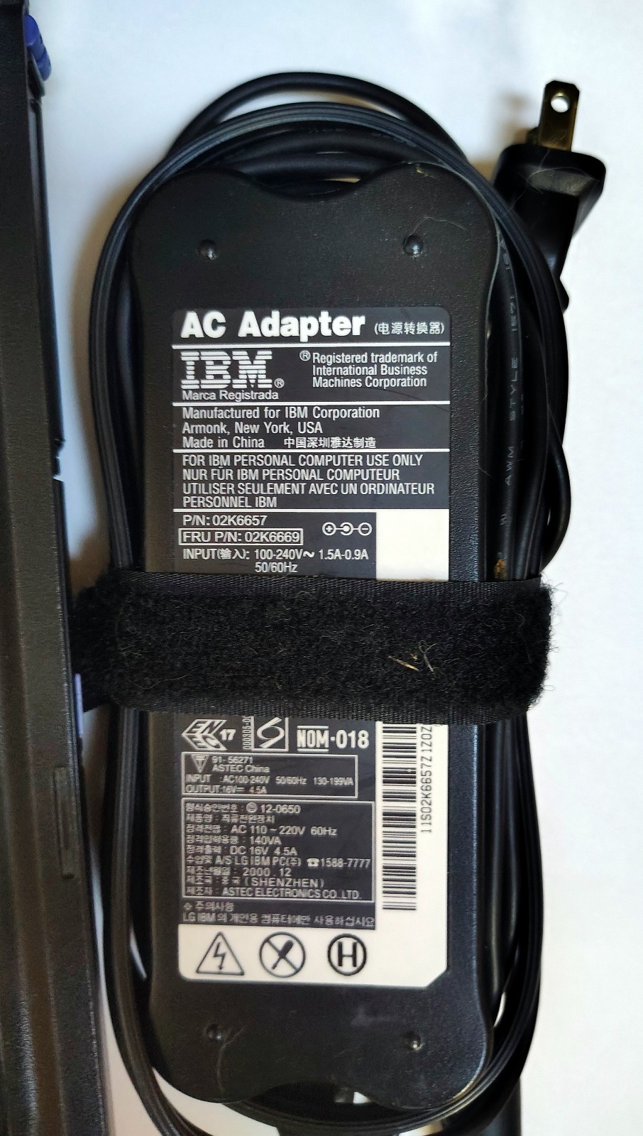IBM ThinkPad A22m-Intel Pen. III@700MHz 320MB Ram Windows 2000 SP4 W PSU and Bag