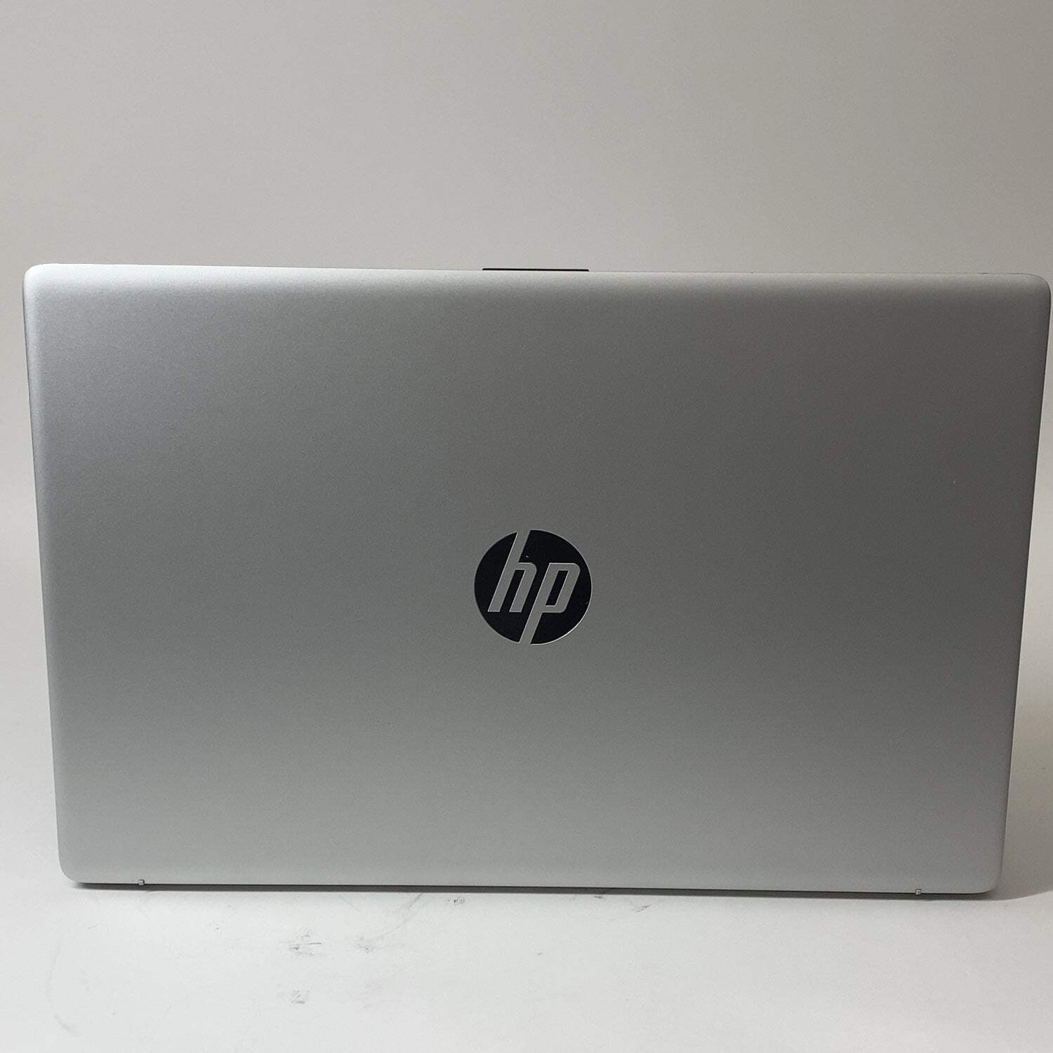 HP Laptop 17-CN2083DX 17.3″ i3-1215U 1.2GHz 8GB RAM 256GB SSD