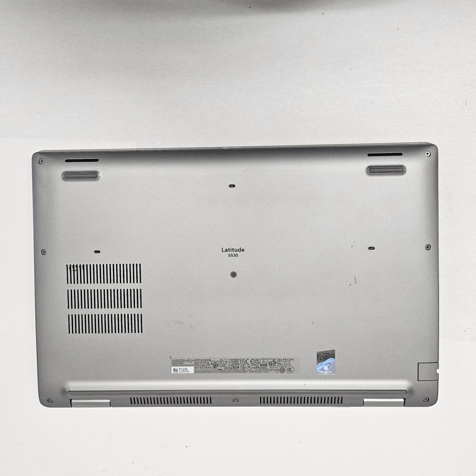 Dell Latitude 5530 15.6″ Intel Core i5-1245U 1.6GHz 16GB RAM 512GB SSD