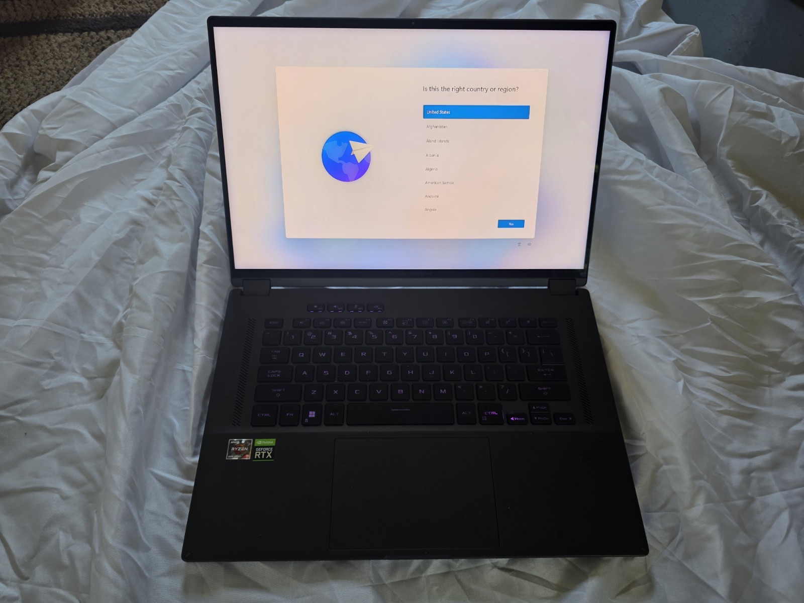 ASUS ROG Flow X16 (2022) GV601RW | Ryzen 9 6900HS | RTX 3070 Ti | 32GB RAM | 2TB
