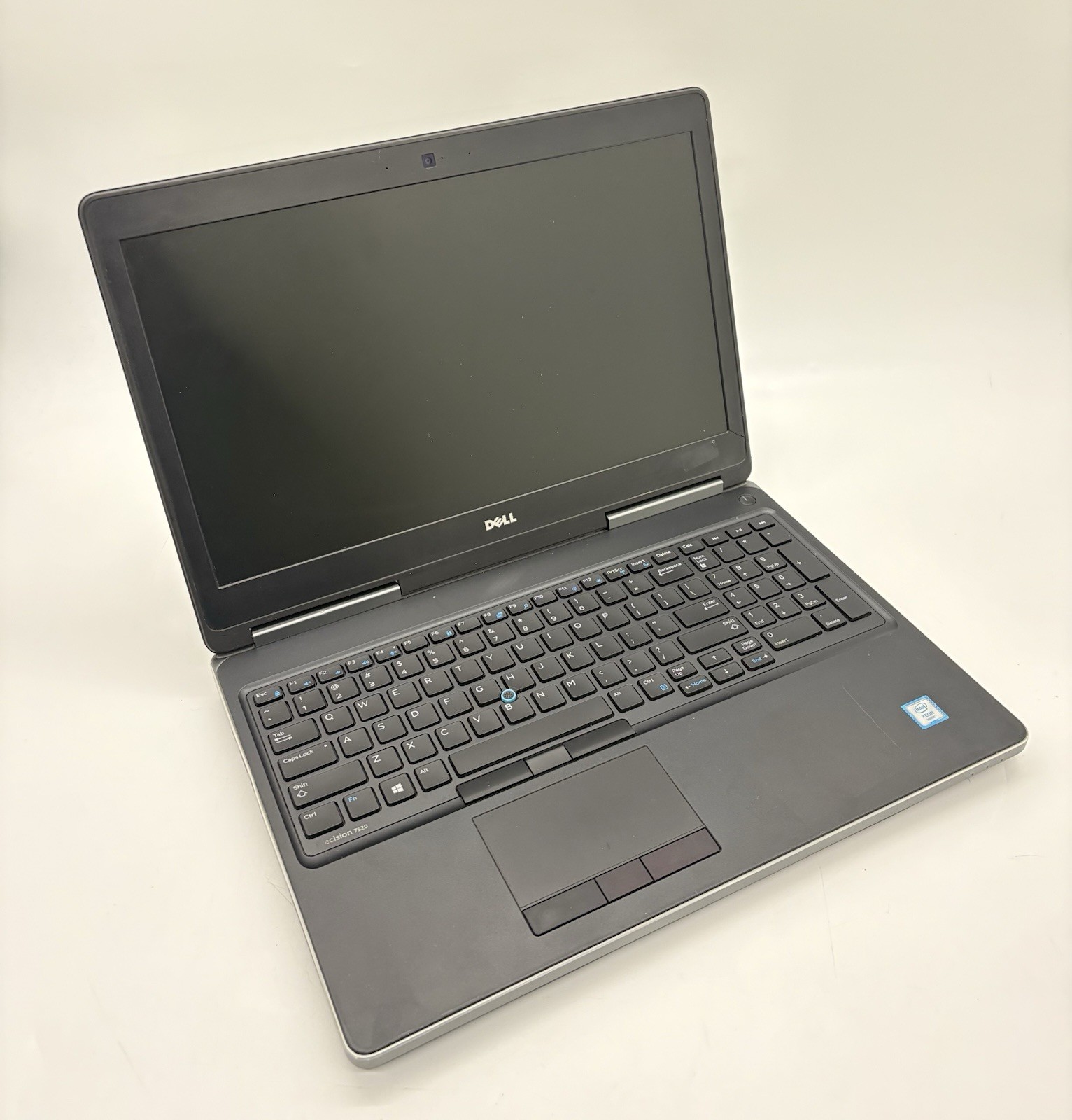Dell Precision 7520 Xeon E3-1545M 16GB RAM 256GB SSD 500GB HDD Win11Pro