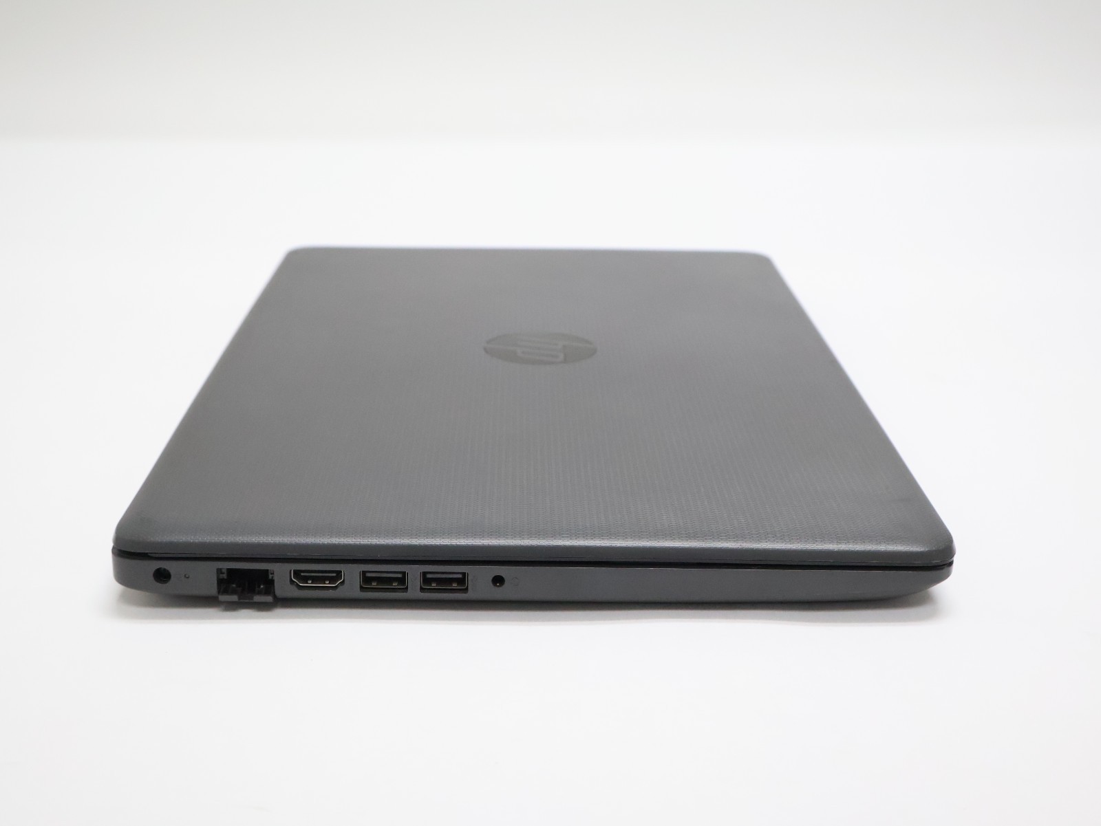 HP Notebook 250 G7 Intel Core i3-7020U 2.30GHz 8GB RAM 240GB SSD READ!!!