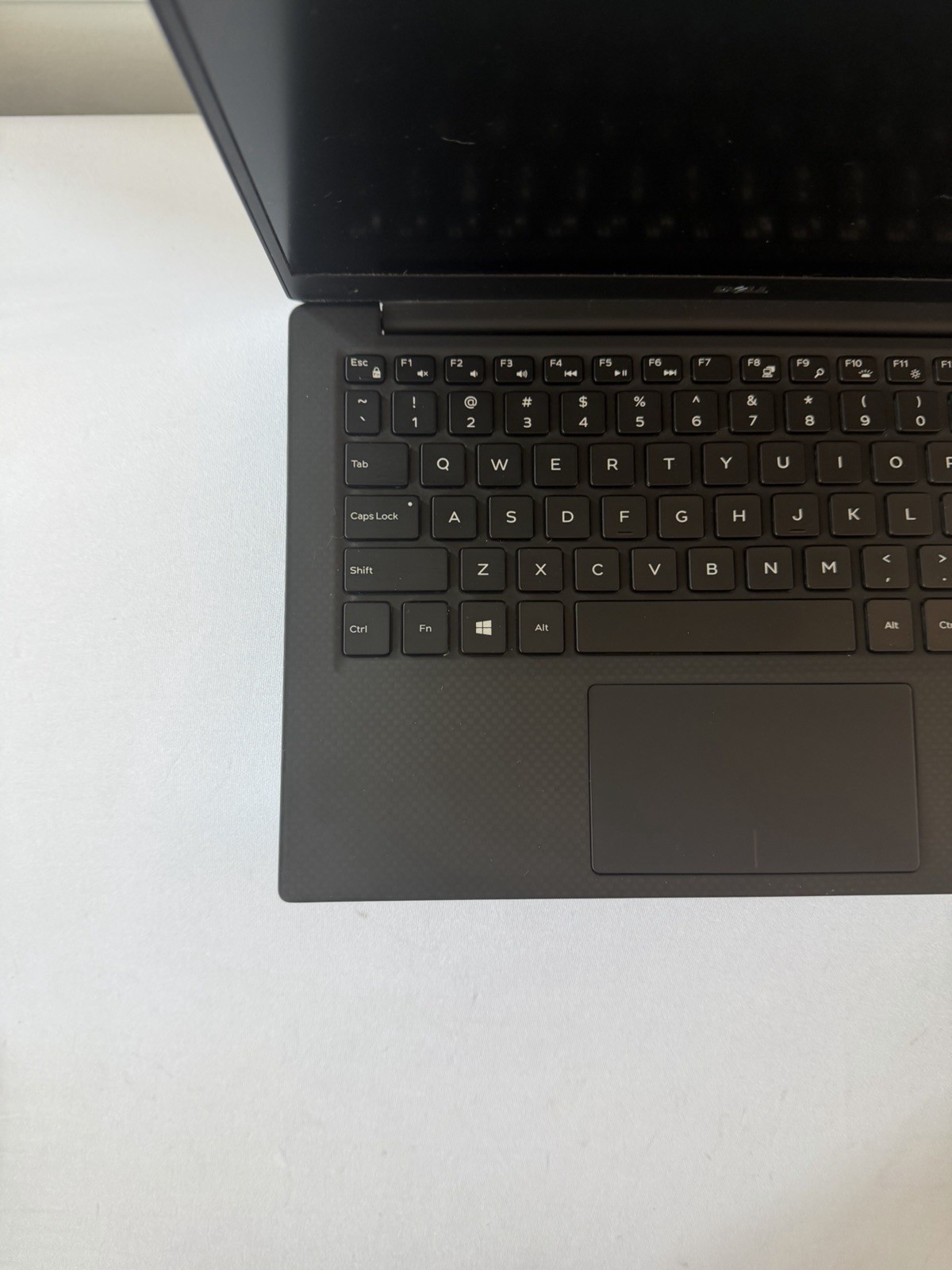 Dell XPS 13-9343 Laptop – Good Screen – Intel i5-5200U – RAM 8 GB – Read Des