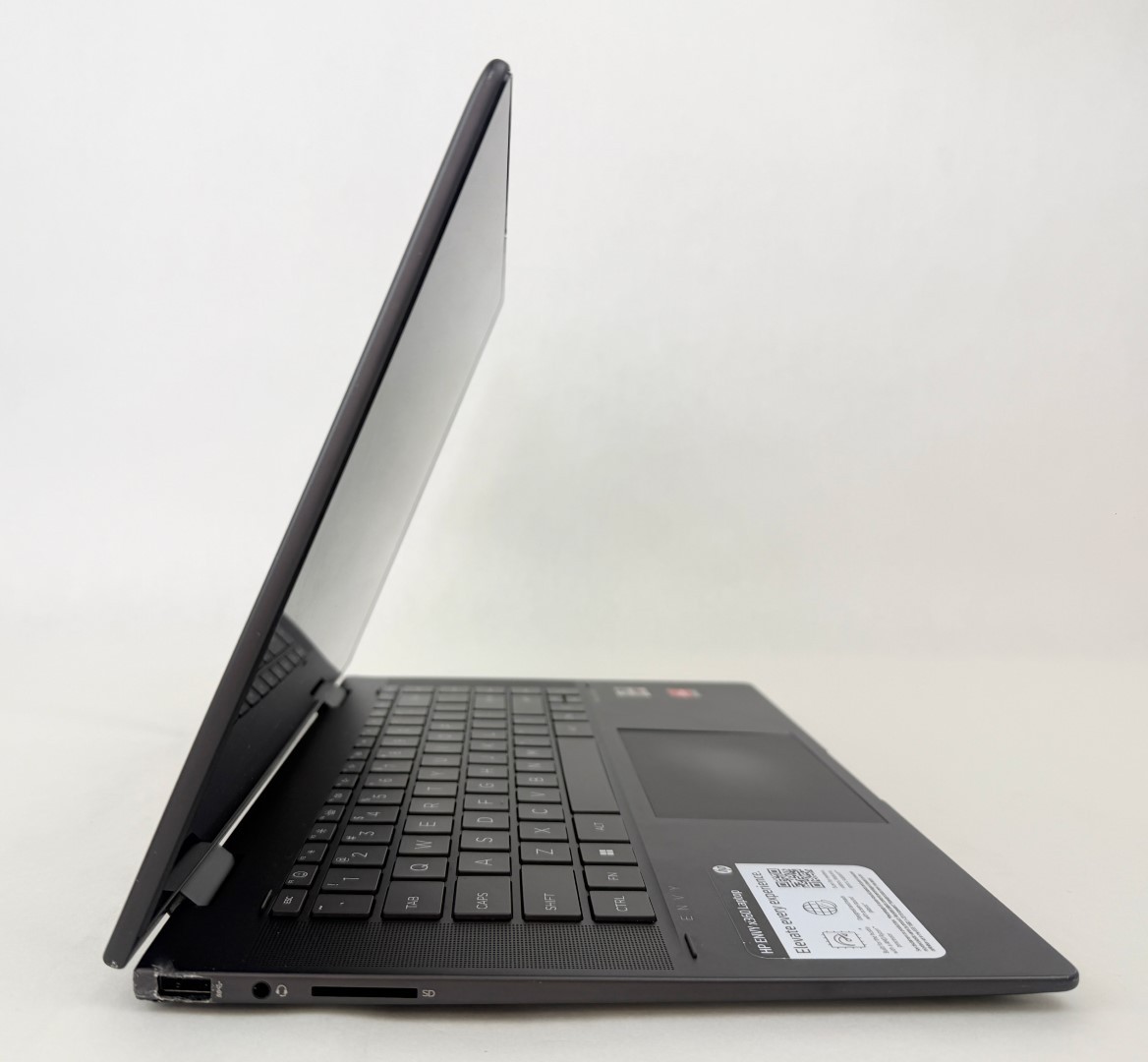 HP Envy x360 15-FH0013DX 15.6″ FHD Touch Ryzen 5 7530U 8GB 256GB W11H 2in1 -Dent