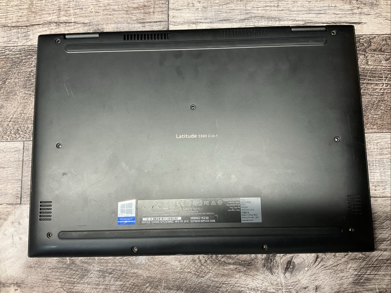 Latitude 3390 2-in-1 / i5 8th / No RAM Laptop Notebook PC / A10
