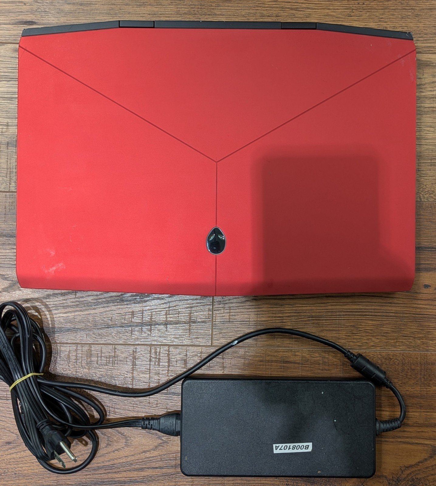 Alienware 2019 M174K UHD, Intel i7-8750,16gb RAM, Nvidia 2070, 1.5TB SSD