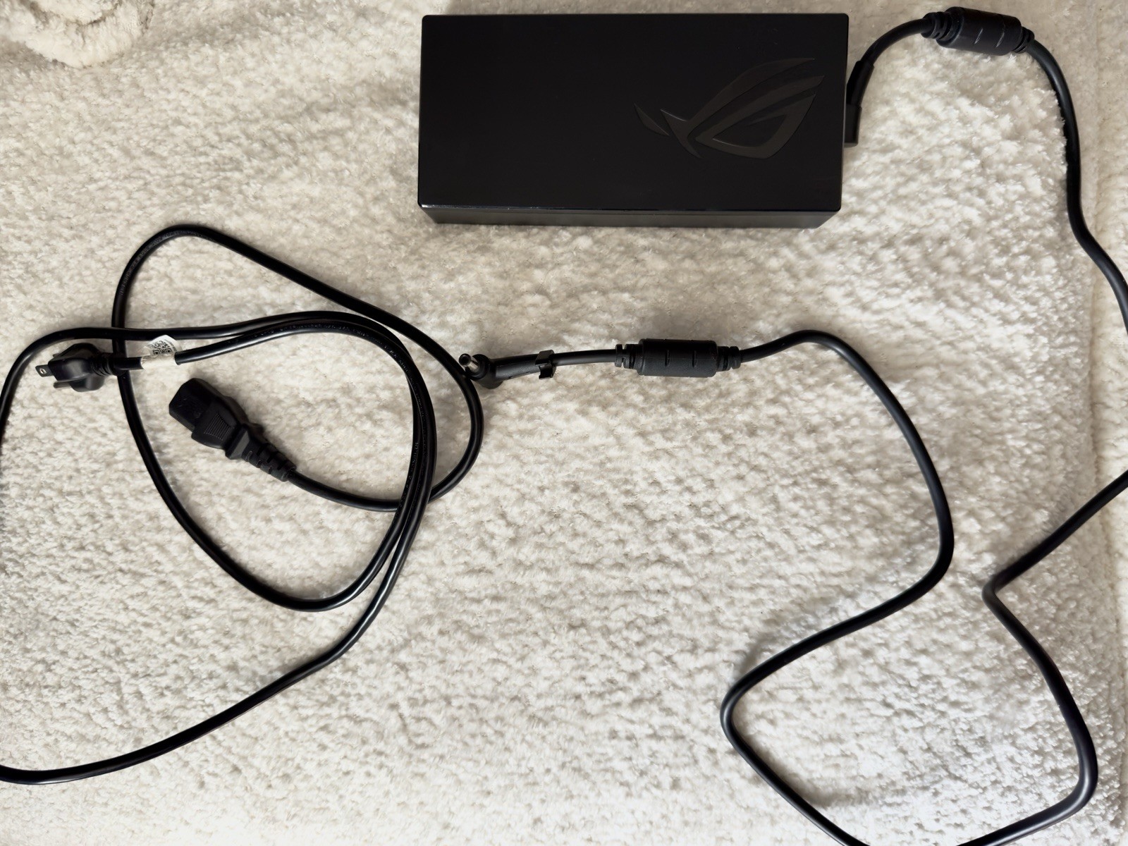 ASUS ROG Strix G18 18in i9 13th Gen 64GB 2TB SSD RTX 4080 W11 Pro