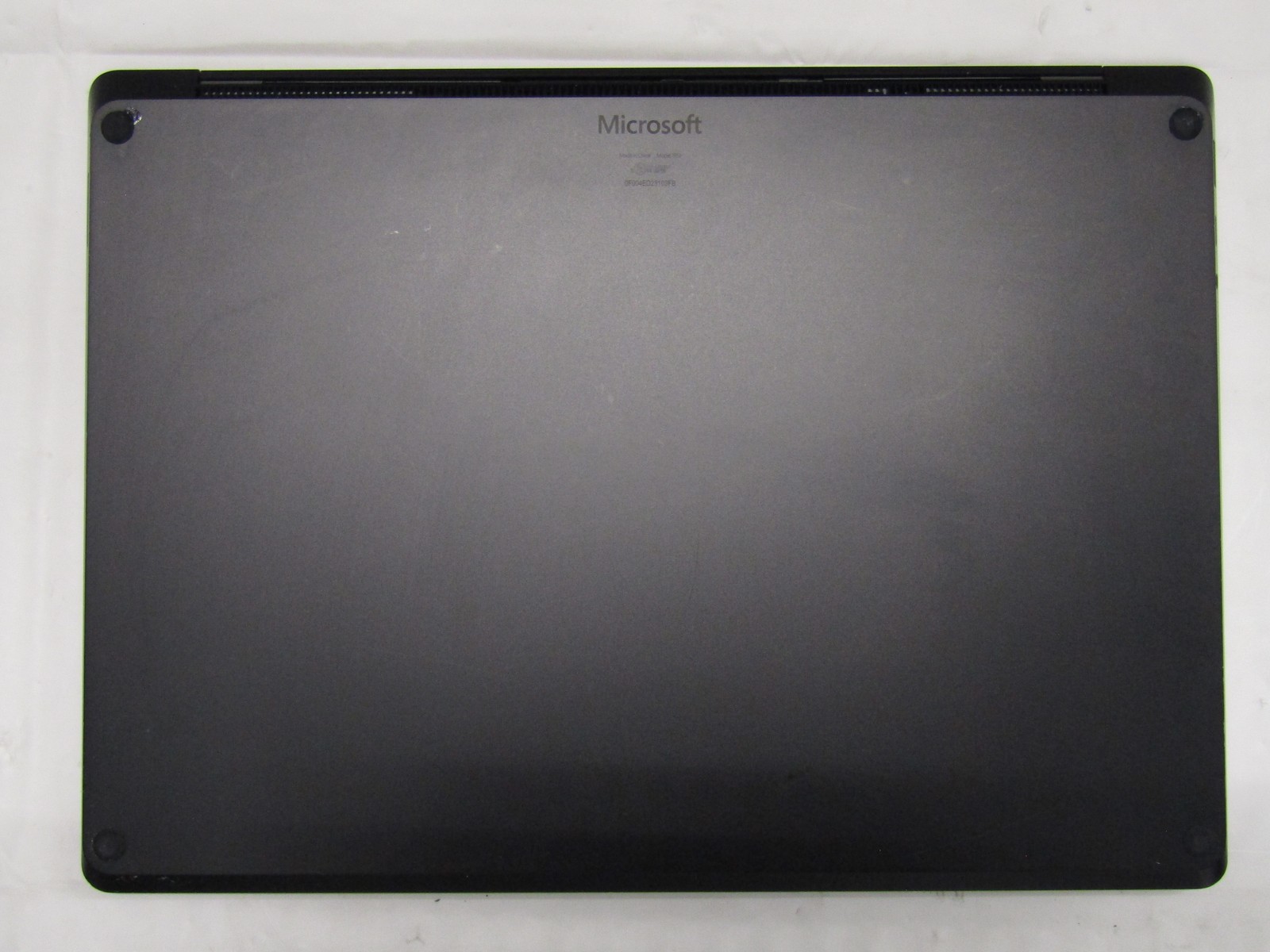 Microsoft Surface Laptop 5 1.60GHz i5-1245U 8GB RAM 256GB SSD 13.5″ Win 11 – C
