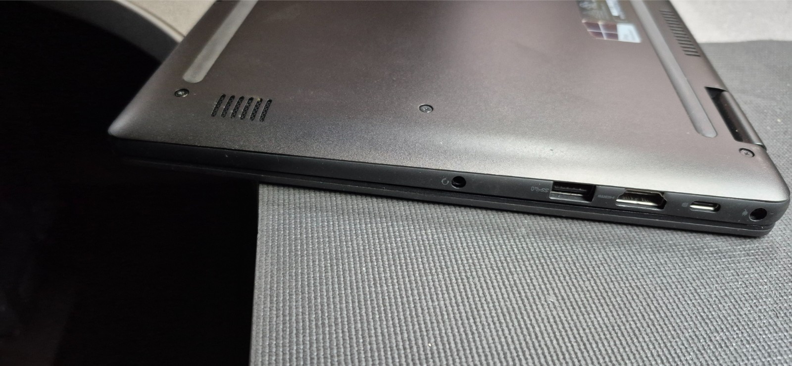Dell Latitude 3379 laptop model P69G