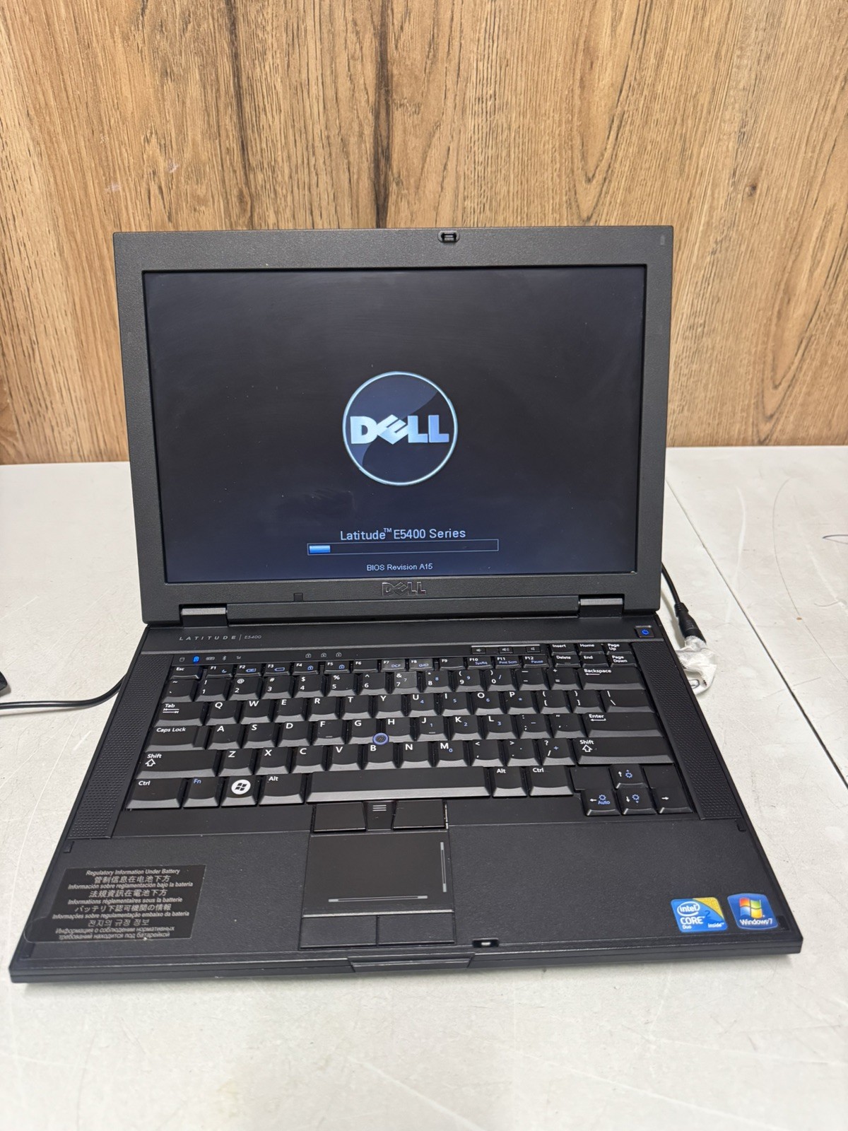 Dell Latitude E5400 14” Core 2 Duo 2GB Laptop No HDD No Charger AS-IS
