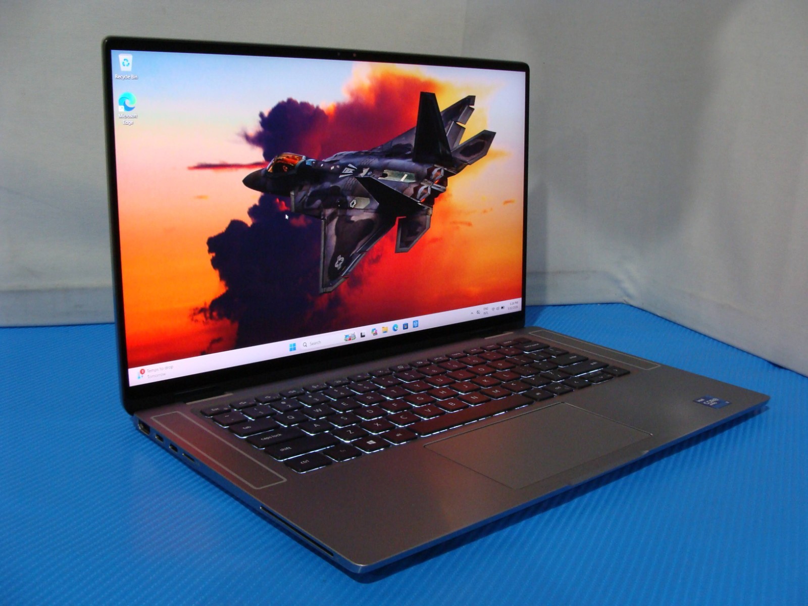 Dell Latitude 9520 2-in-1 15″ FHD TOUCH i7-1185G7 max 4.8GHz 16GB 512GB +PA