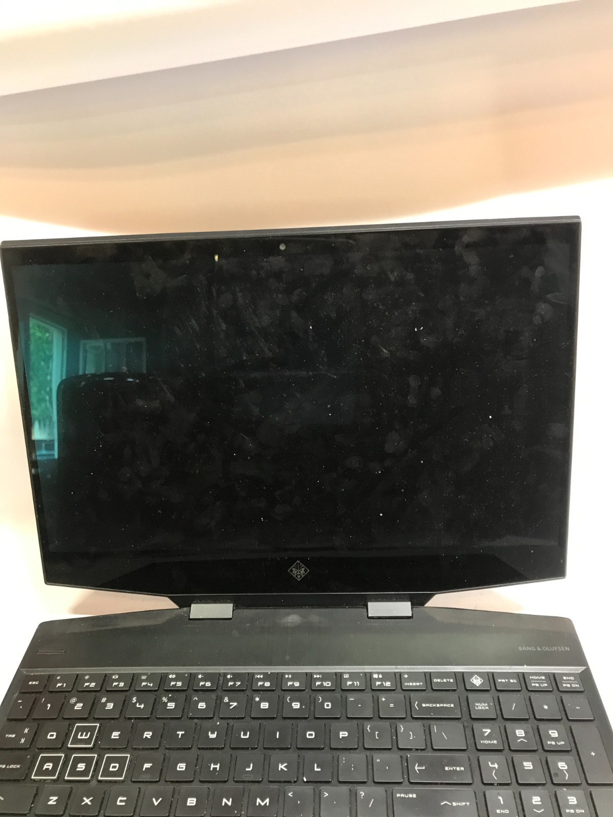 HP Omen 15t-dh100 15″ Intel Core i7 NO RAM RTX 2060 NO SSD/OS For Parts READ!!