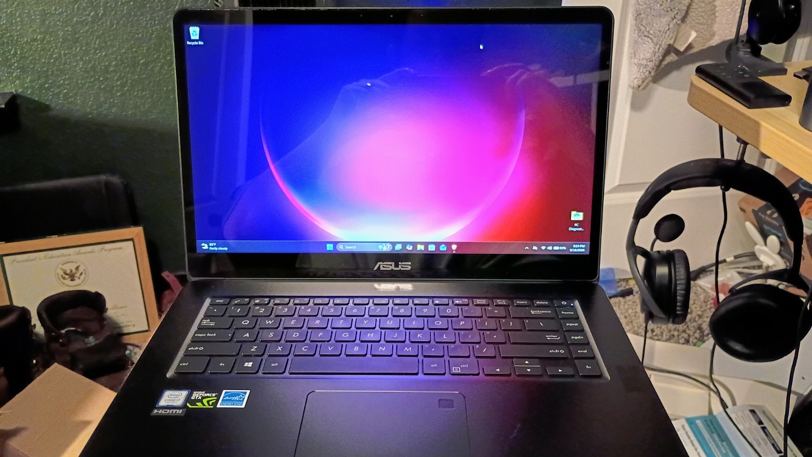 ASUS UX550VE 15.6in i7-7700HQ 16GB 512GB SSD GTX 1050 Ti Win11