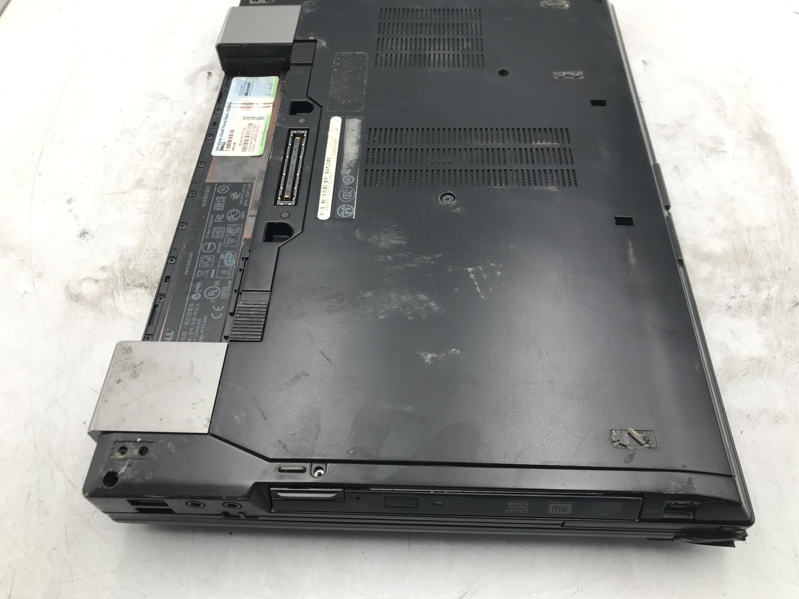 DELL LATITUDE E6410 – FOR PARTS/BAD LCD – INTEL I5 520M – 4GB RAM – READ DESC-BB