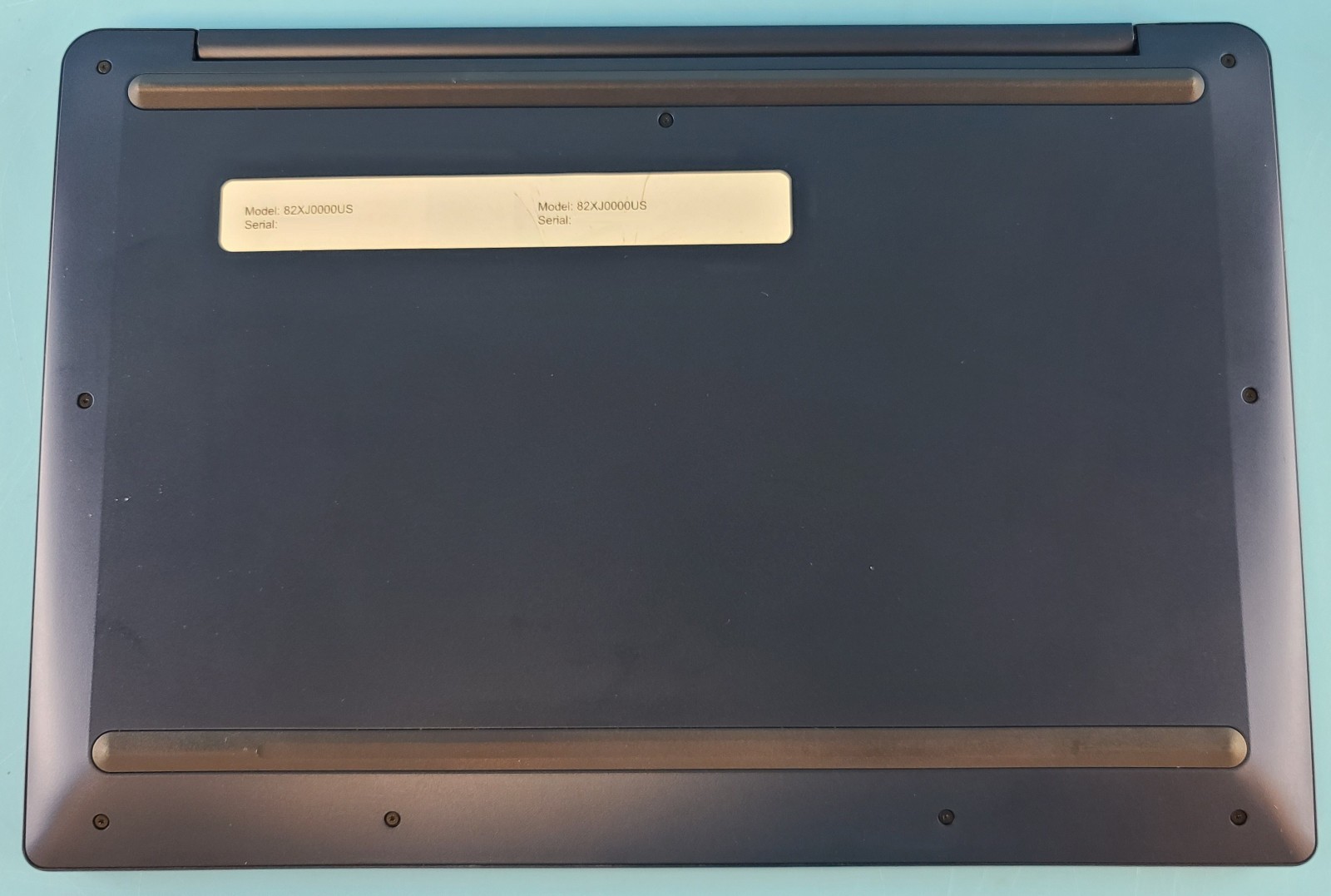 Lenovo IP Slim 3 Chrome 14M868 82XJ0000US 14″ Chromebook Octa-Core 4GB 64GB eMMC