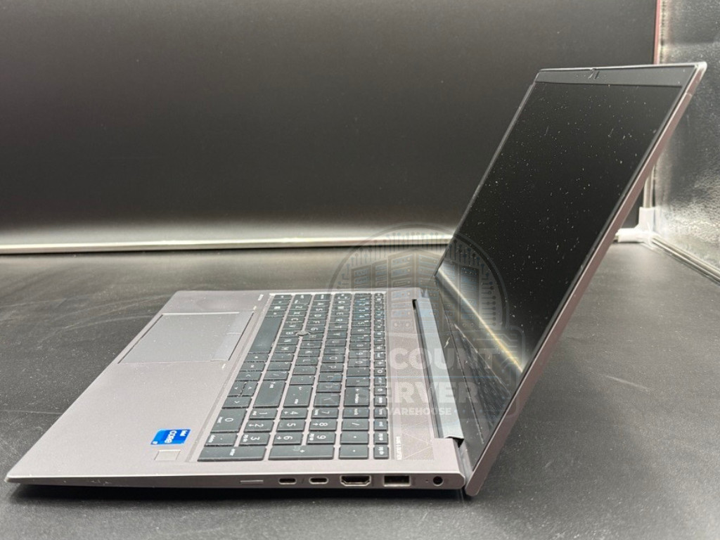 HP ZBook Firefly 15″ G8 Mobile Workstation i7-1165G7 @2.8 32GB 512SSD Win11 #108