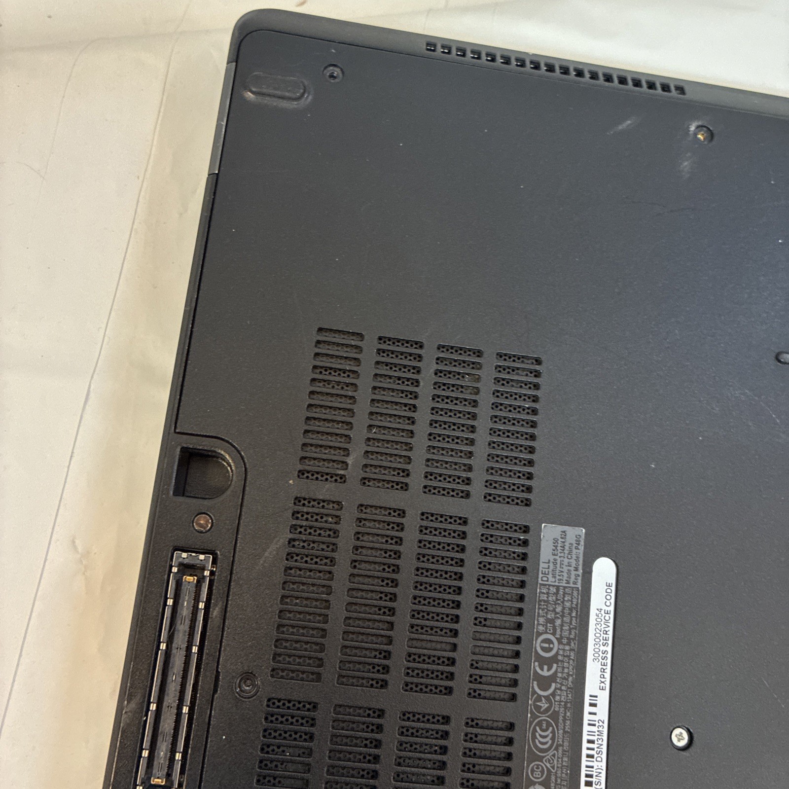 Dell Latitude E5450 i5-5300U@2.3GHz 8GB Ram No HD Bad battery Read Description
