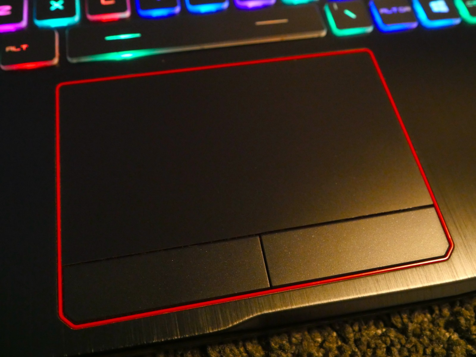 MSI Gaming Laptop (120Hz GTX 1070, Core i7-7700HQ, 16GB RAM, 1.25 TB GX63VR 7RF)