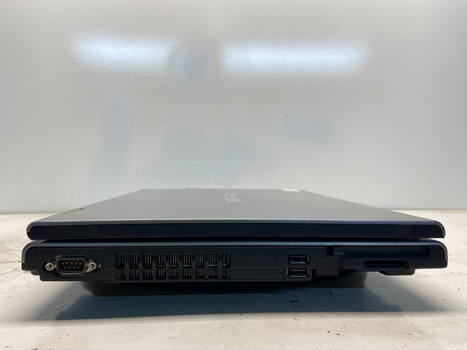Toshiba Tecra A9 Intel Core 2 Duo Processor T7300 2GHz 2 GB NO HDD