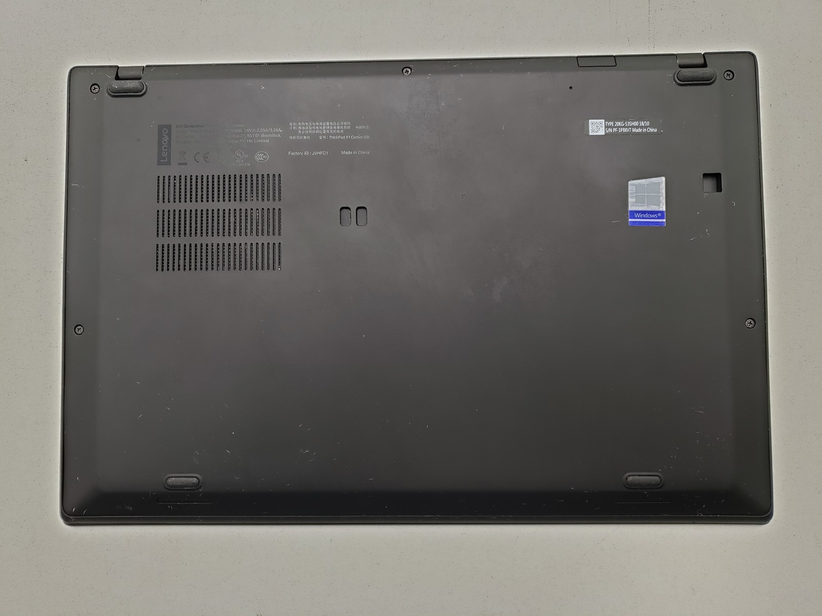 Lenovo ThinkPad X1 Carbon Gen 6th i7-8650U 16GB RAM 256GB SSD 14″ Win 11 Pro.