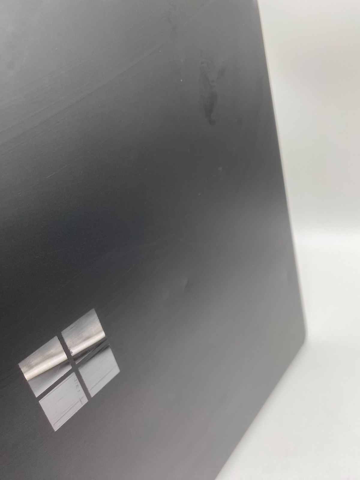 Microsoft Surface Laptop 3 1868 i5-1035G7 1.2GHz 8GB DDR4 256GB SSD Black C/READ