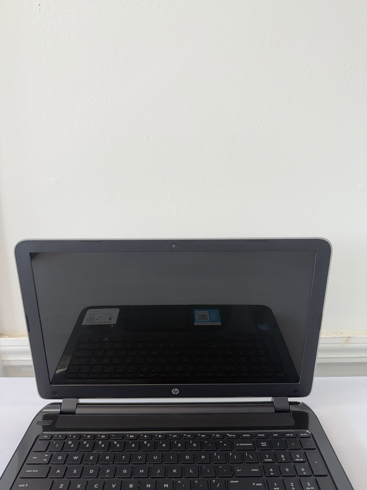 HP Notebook 15 Laptop – Intel Pentium N3540 -Good Screen – RAM 4GB – Read Desc