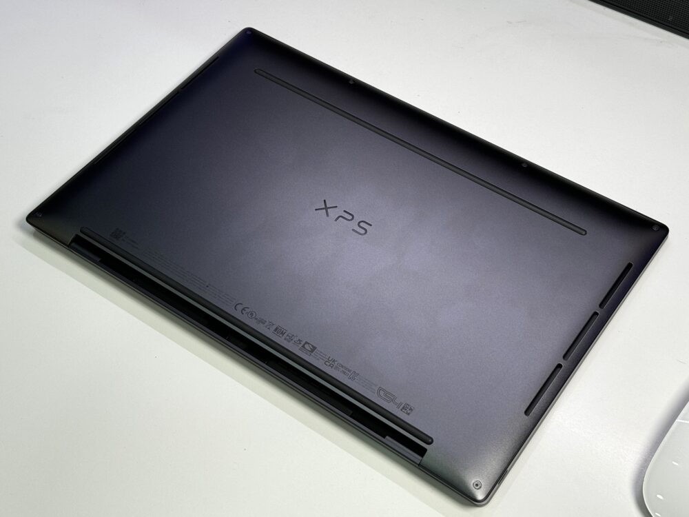 Dell XPS 9340 Ultra 7 155H | 64GB | 2TB PCle NVMe | (1920 x 1200) IPS | Graphite
