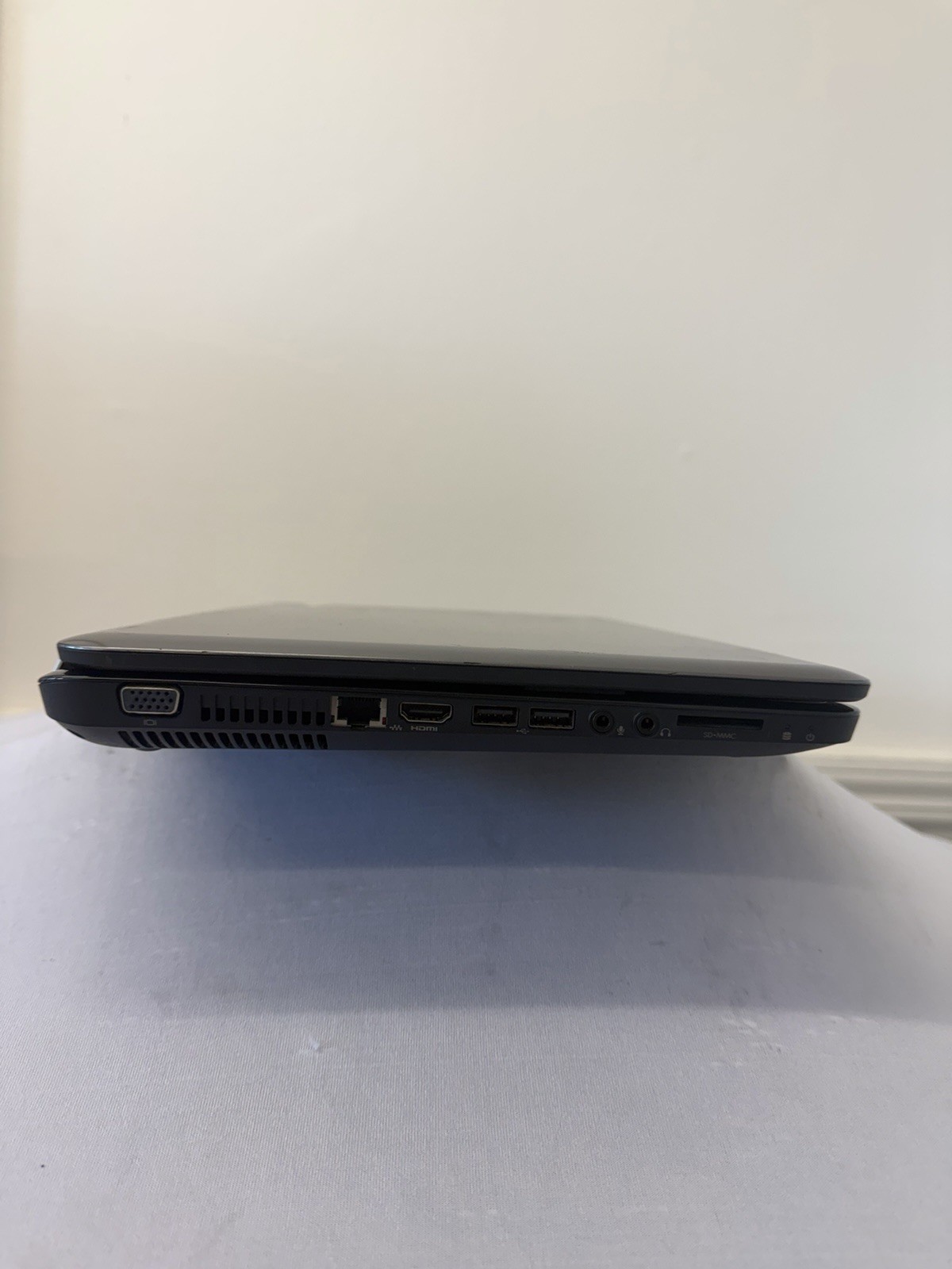 HP Pavillion g6-1c62us Laptop – Good Screen – AMD A4-3300M – Read Des