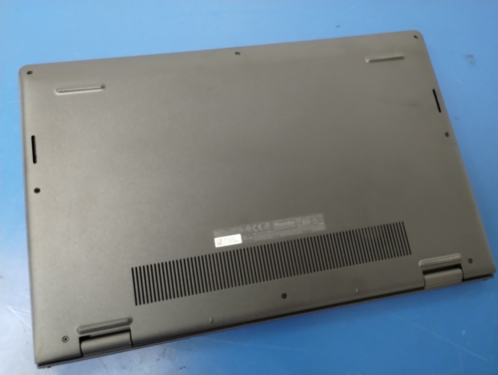 DELL 15 DC15255 G8MK9, AMD Ryzen 7 7730U, 2.00 GHz, 16 GB RAM, 512 GB NVMe SSD