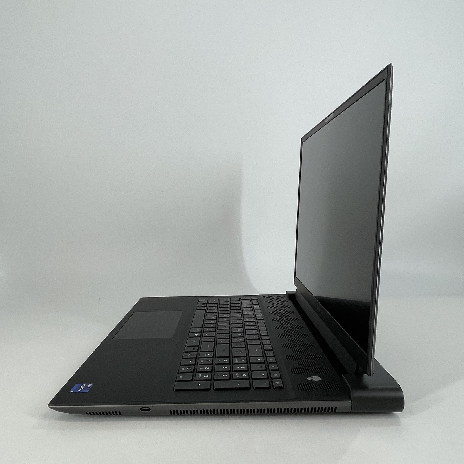 Dell Alienware M18 R1 165Hz QHD+ i9-13980HX 16GB 4TB RTX 4090 – BAD POWER RAIL