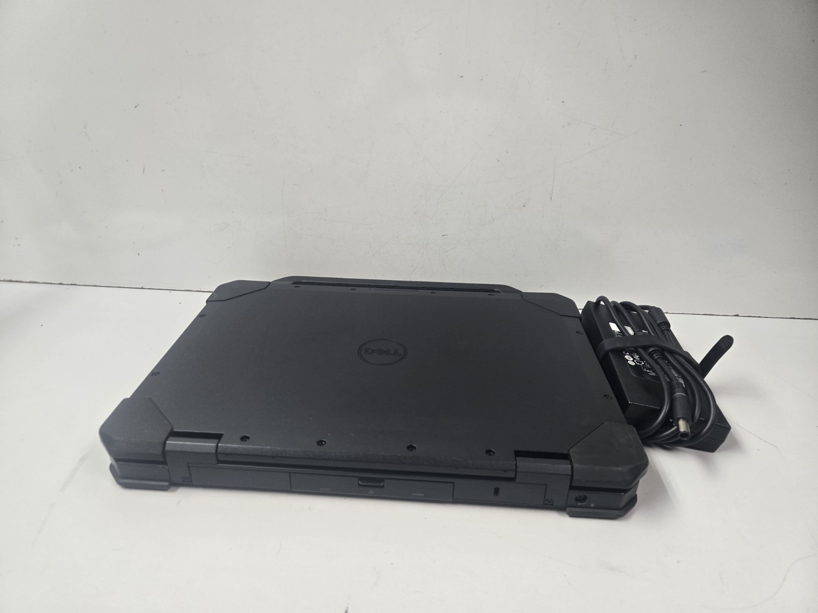 Dell Latitude 5420 Rugged Laptop Intel Core i7-8650U Gen 32GB Ram No toughscreen