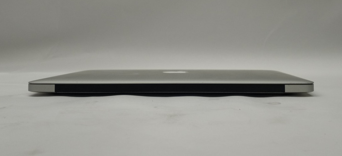 Apple MacBook Air A1466 13.3″ i5-5350U@1.80GHz 8GB/256GB M.2 OS Big Sur TH014!
