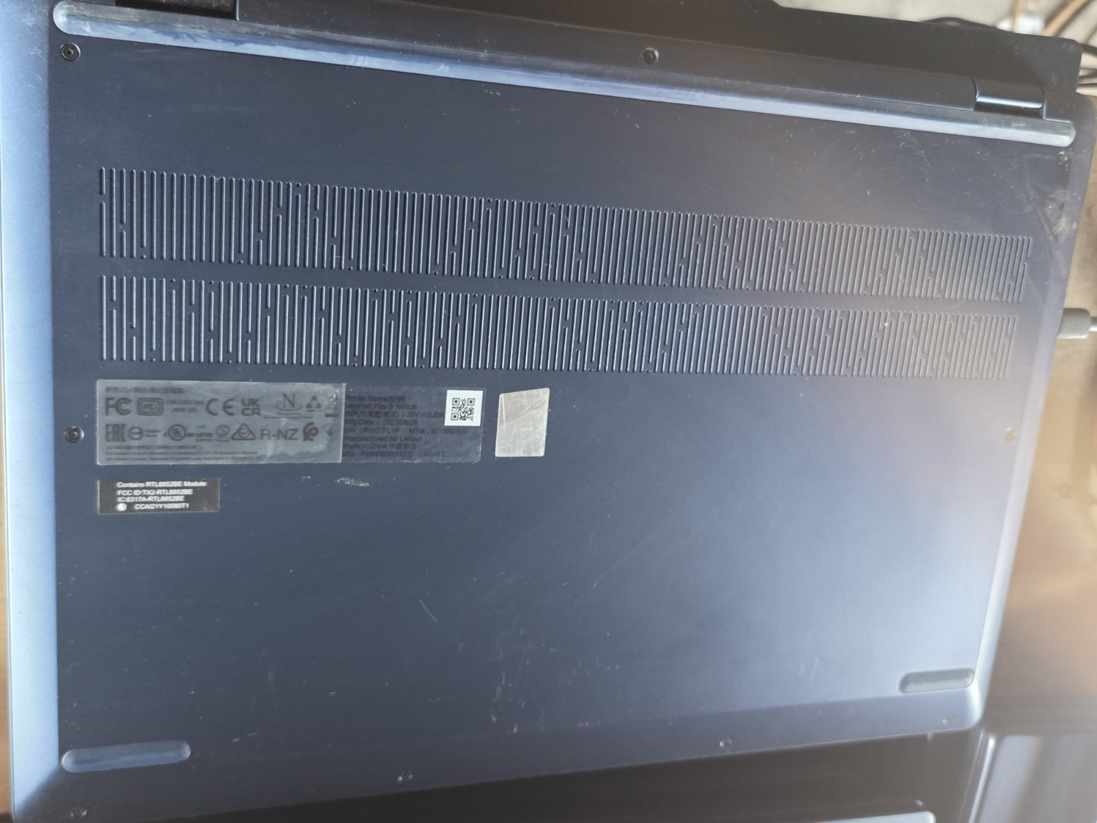 Lenovo IdeaPad Flex 5 2n1 16IRU8 16″ Intel Core i7 13th Gen., Power