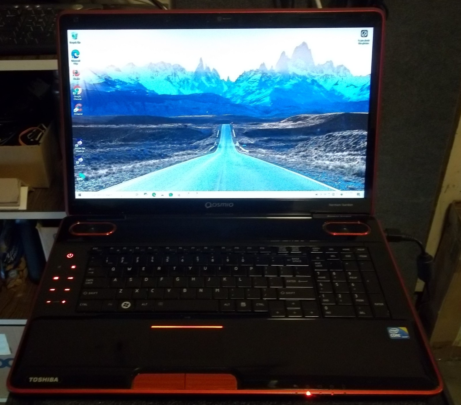 Toshiba Qosmio X505-Q860 18.4″ laptop, complete and functioning, see details