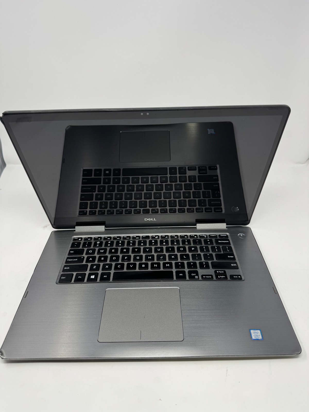 Dell Inspiron 7573 i7-8550U 12GB 2.048TB HDD Intel UHD Graphics 620 Grade B