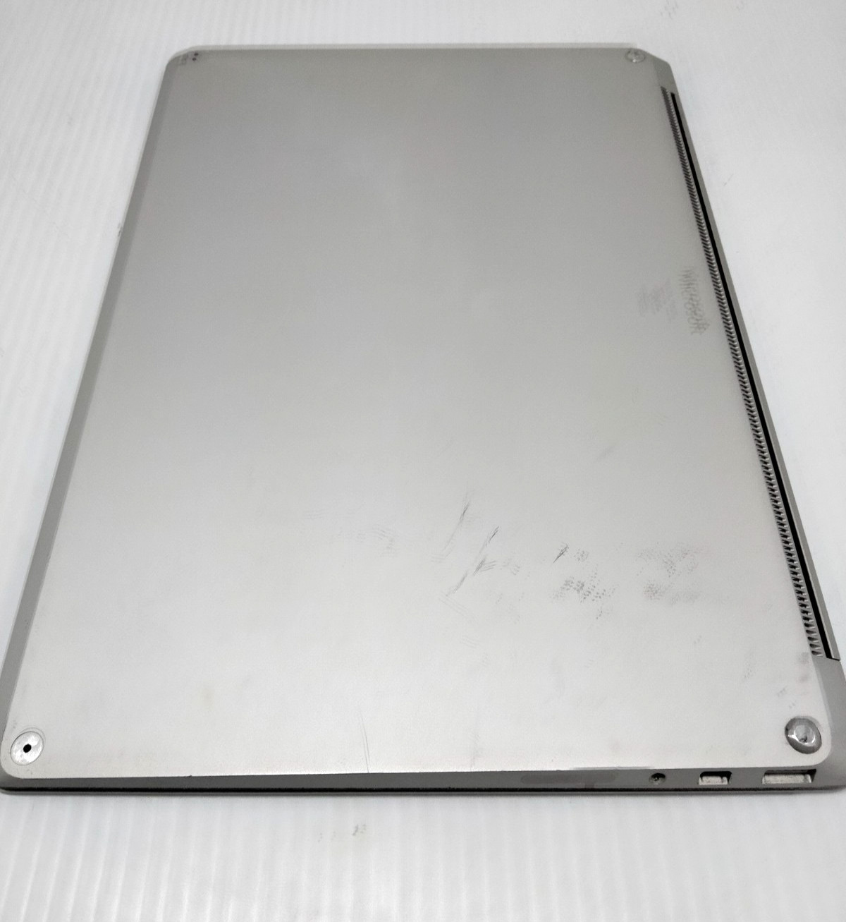 Microsoft Surface 1769 13.5” Touch i7-7660U 16GB RAM 512GB SSD Win 11 laptop
