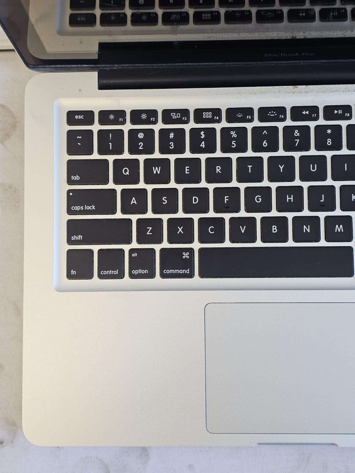 Apple MacBook Pro 13″ 2012 Laptop – Intel i5-3210m – 4GB RAM – Parts/Repair-READ