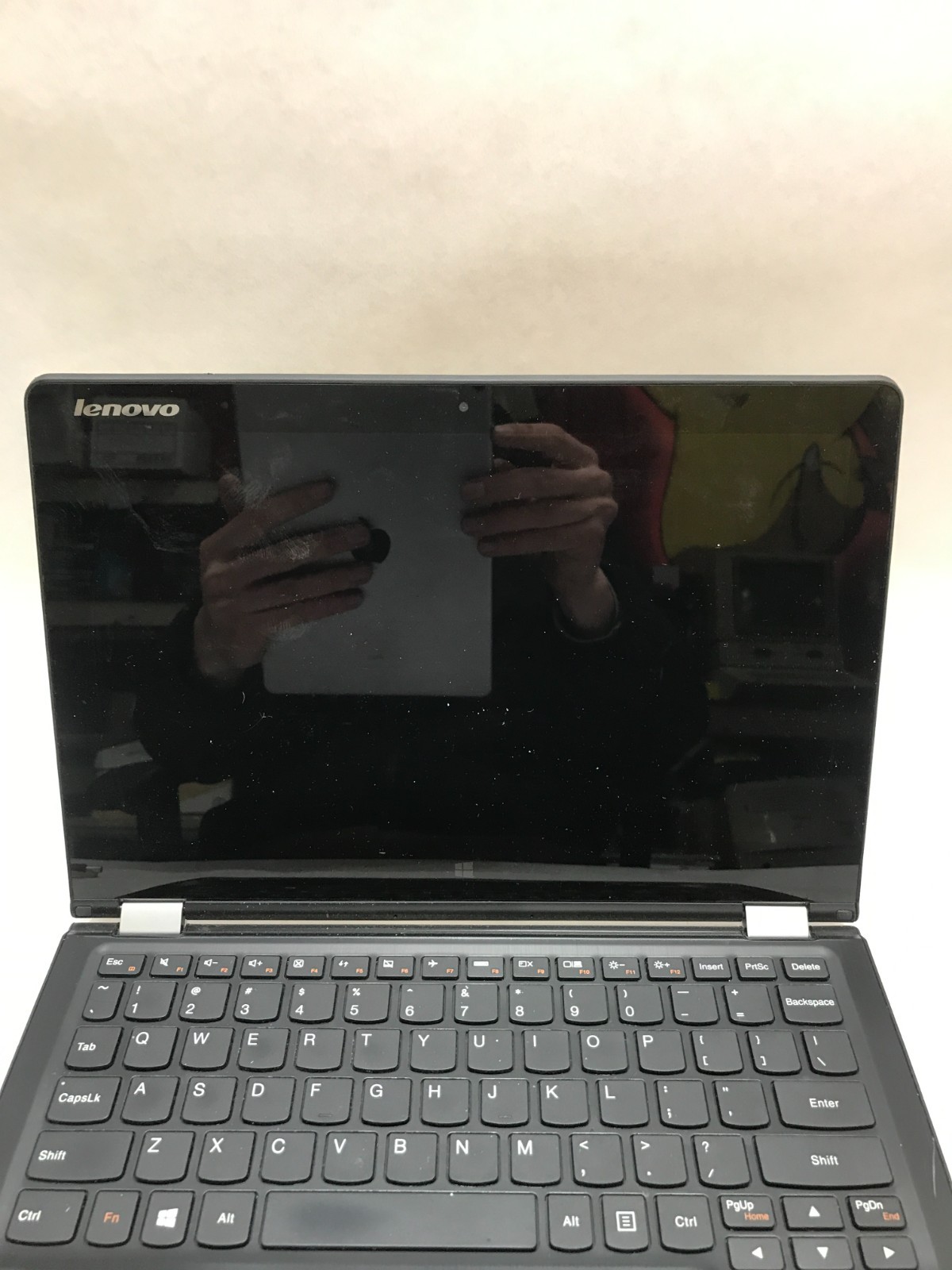 Lenovo Yoga 700-11ISK 11″ Intel Core m3 4GB RAM NO SSD/OS For Parts UNTESTED -DW