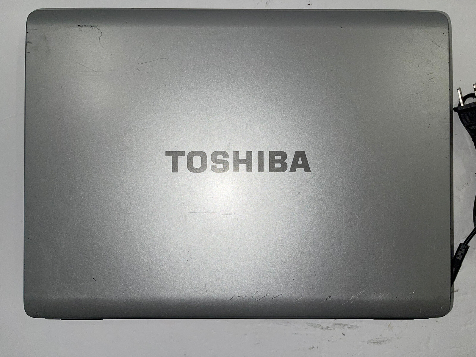 15.4” Toshiba Satellite L300-129 Laptop 2GB RAM 160GB HDD Windows VISTA 4 PARTS!
