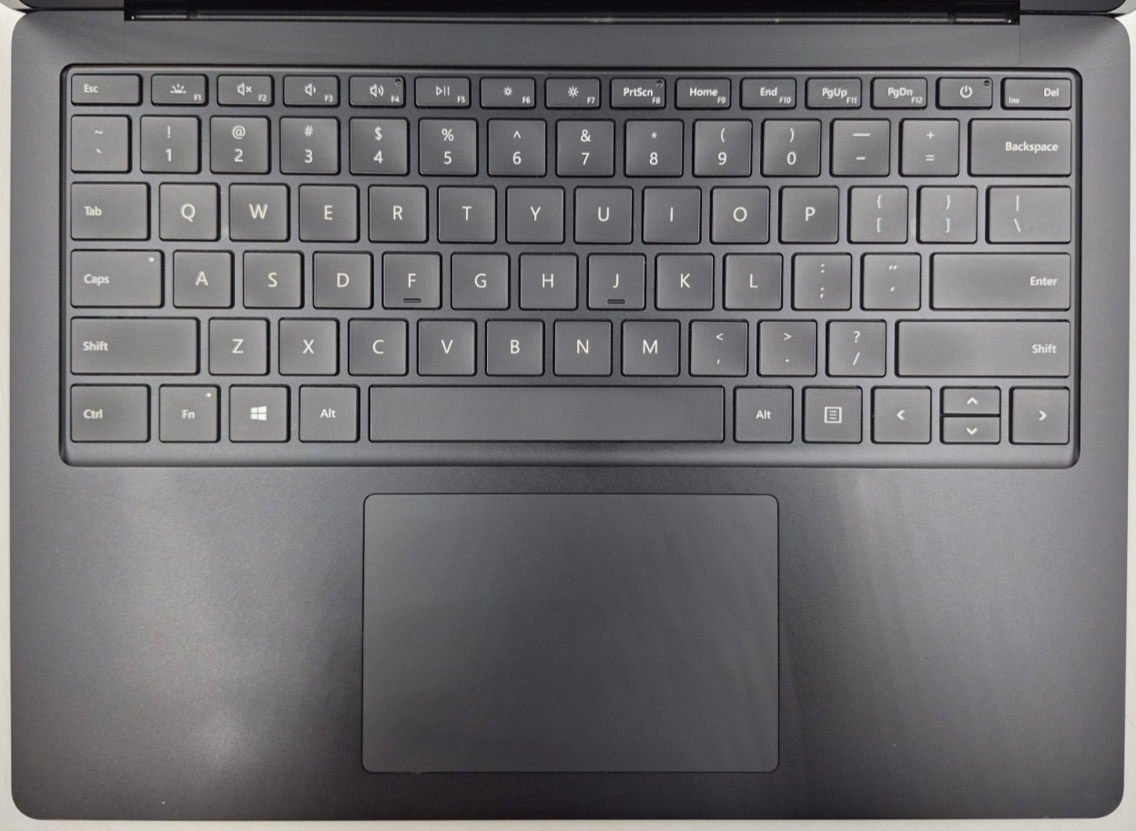 Microsoft Surface Laptop 3 i7-1065G7 1.30GHz 16GB RAM 512GB SSD Win 11 Home