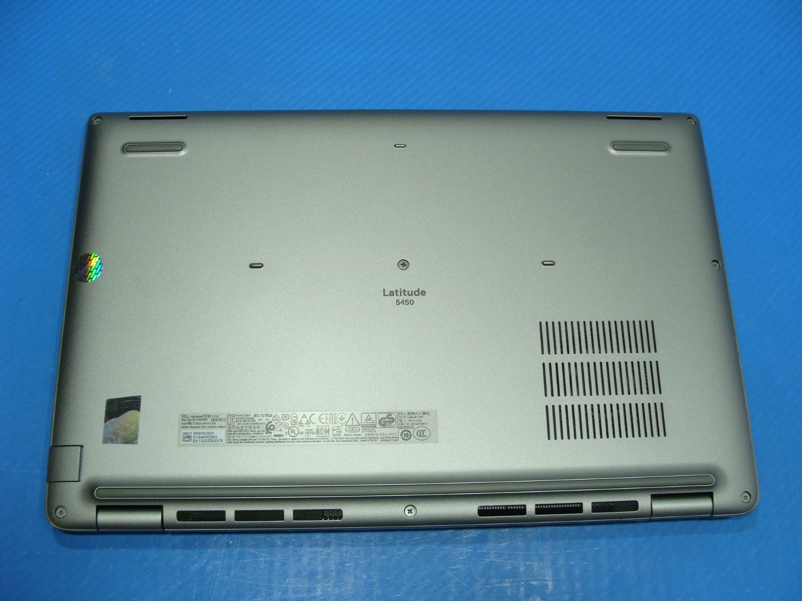 Dell Latitude 5450 14” FHD core Ultra 5 125U 3.6GHz 16GB 256GB Windows 11 Pro