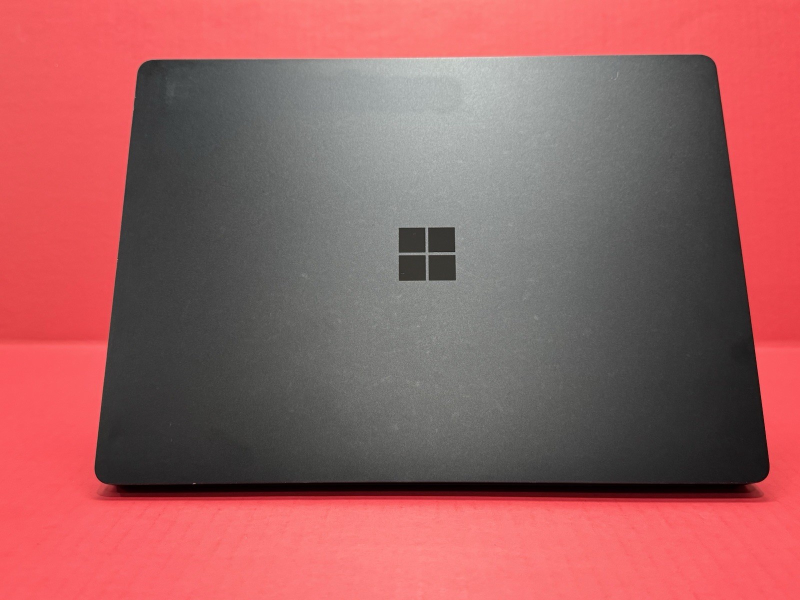Microsoft Surface Book 3 1867-1868 13.5” 10th i5 1035G7 1.2GHz 16GB RAM 256GB